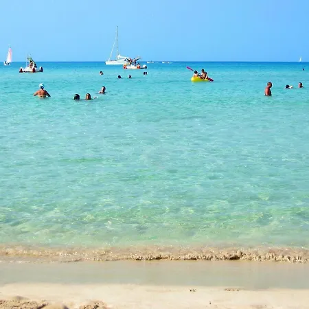 Le Onde Praiola Couette-café Terrasini