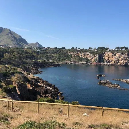 Bed & Breakfast Le Onde Praiola Terrasini